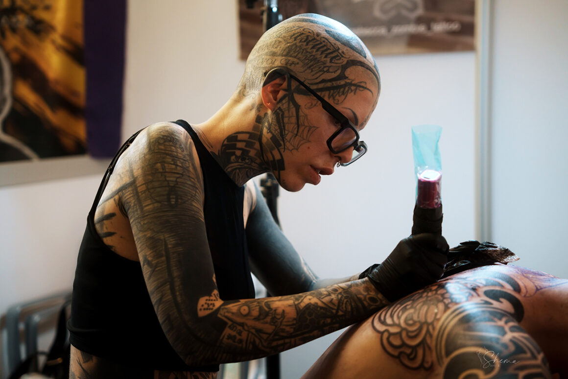Tattoo artist Rebecca Zombie, @rebecca_zombie_tattoo