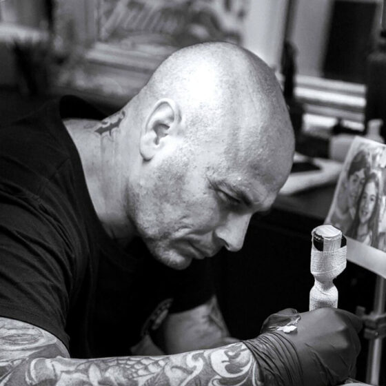Tattoo artist Vincenzo Izzi, @vincenzoizzitat2