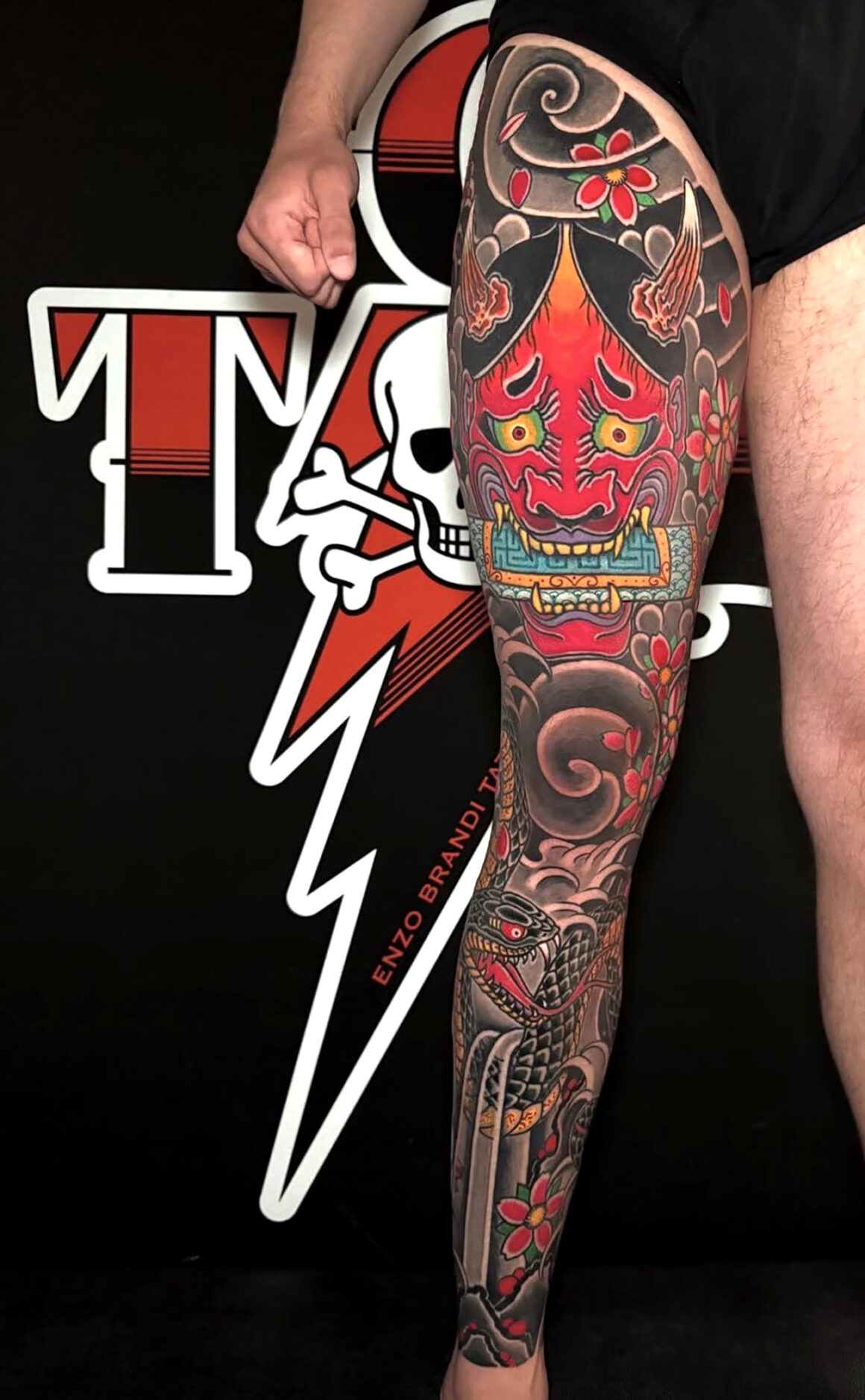 Tattoo by Enzo Brandi, @brandienzo